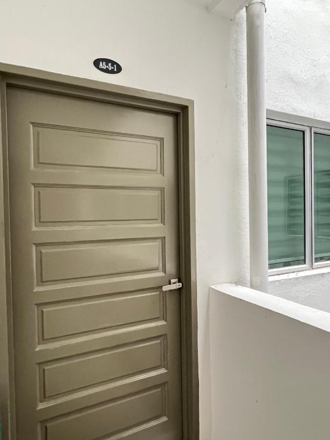 Cozystay @ The Quintet, Cameron تاناه راتا المظهر الخارجي الصورة
